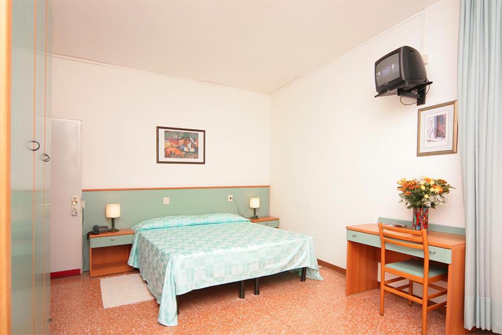 Hotel Janeiro Frontemare Lido di Jesolo Cameră foto